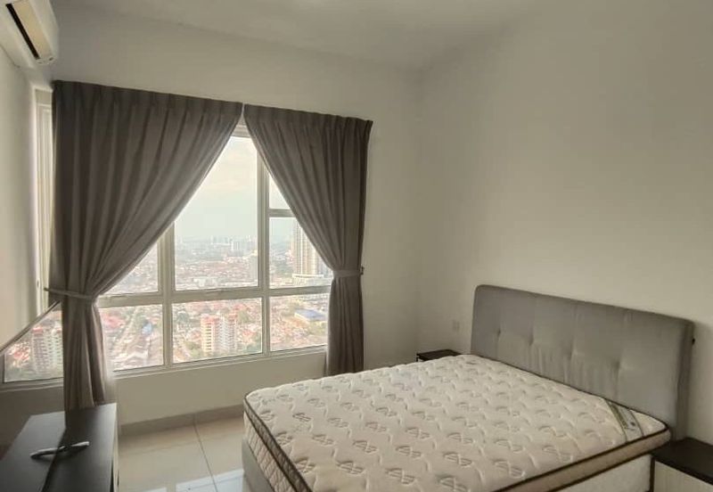 The Pinnacles (Pinnacle Tower)