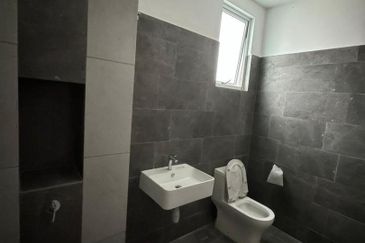 Iconia Garden Residence @ Taman Impian Emas