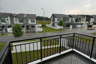 Iconia Garden Residence @ Taman Impian Emas