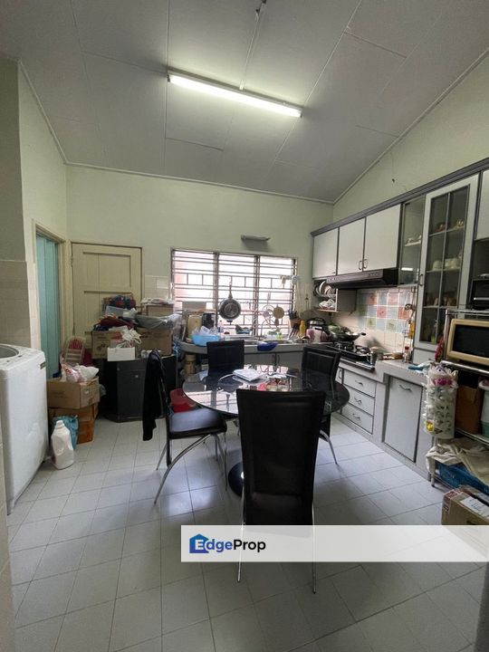 Taman Dahlia Tampoi Johor For Sale Fully Renovated , Johor, Tampoi