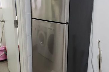 Meridin Bayvue Apartment