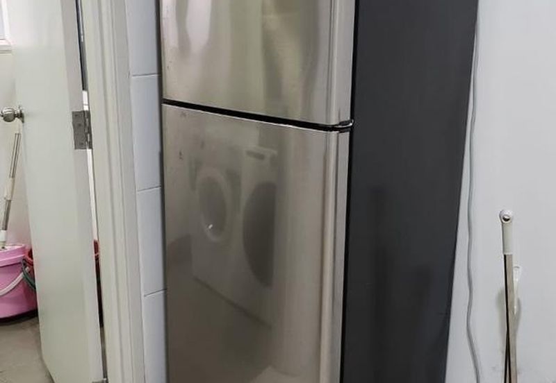 Meridin Bayvue Apartment