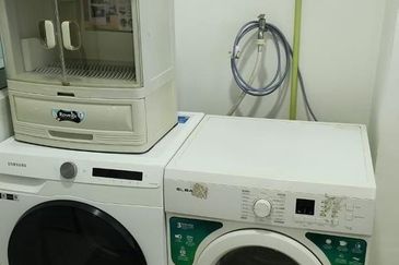 Meridin Bayvue Apartment