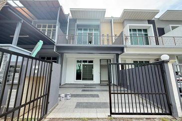 Austin Residence @Taman Mount Austin