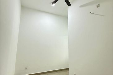 Austin Residence @Taman Mount Austin