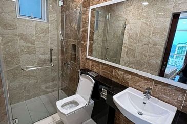 Paragon Suites @ CIQ