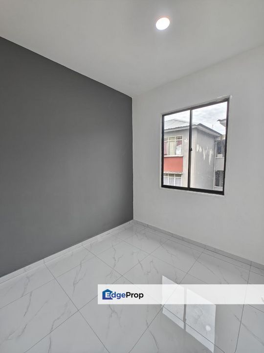 Flat Pelangi Indah Ulu Tiram Johor For Sale Fully Renovated , Johor, Ulu Tiram