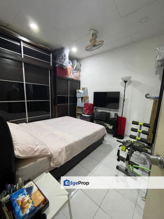 Taman Dahlia Tampoi Johor Single Storey For Sale, Johor, Tampoi