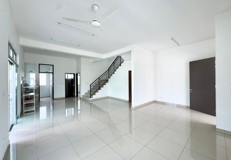 Iconia Garden Residence Precinct B @ Taman Impian Emas