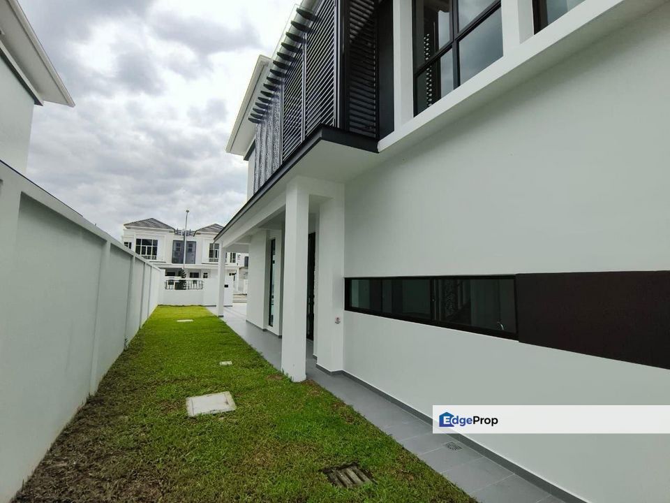 Taman Setia Tropika Johor Bahru Semi Detached For Sale, Johor, Setia Tropika