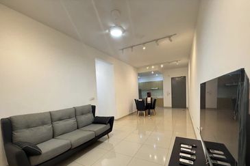 Meridin Bayvue Apartment