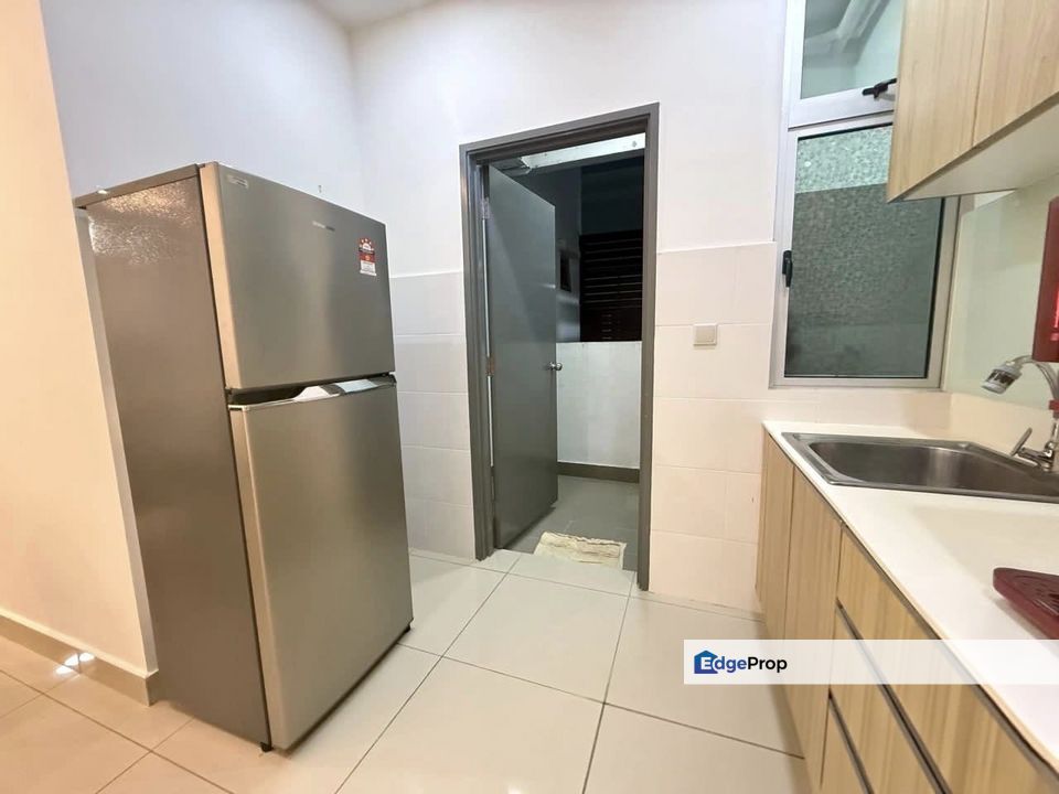 Meridin Bayvue Apartment Masai Johor For Rent Fully Furnished , Johor, Masai