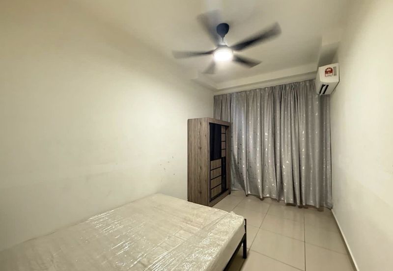 Meridin Bayvue Apartment