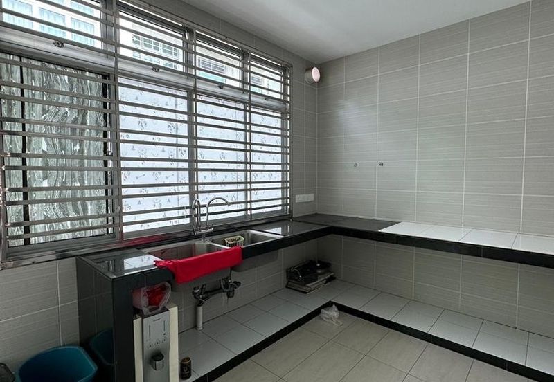 Taman Sutera Perling