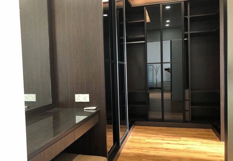 Desa Tebrau @ Precint 12