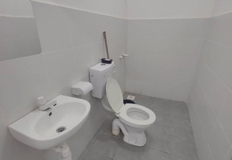 Pangsapuri Flora Damai