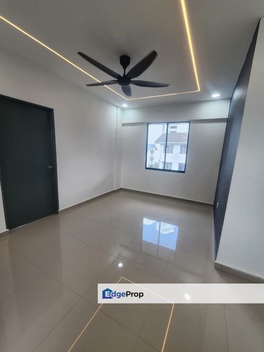 Taman Molek Johor Bahru Johor Flat For Sale, Johor, Johor Bahru