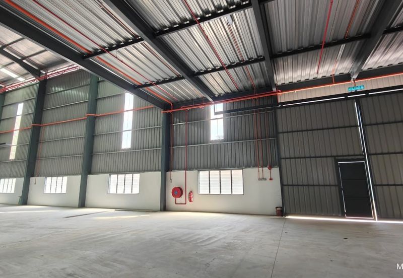 Detached Factory Warehouse Ayer Keroh Heights Industrial Park Good Condition for Sale 