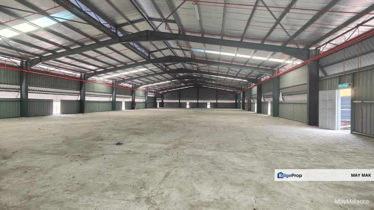 Detached Factory Warehouse Ayer Keroh Heights Industrial Park Good Condition for Sale , Melaka, Ayer Keroh