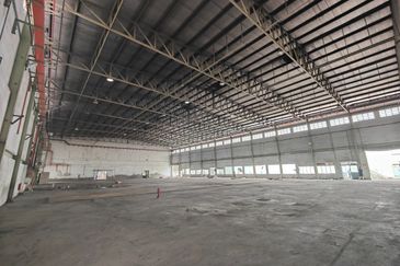 Detached Factory Warehouse Merlimau Industrial Park Melaka High Ceiling Big Land for Sale