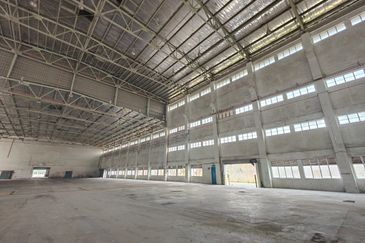 Detached Factory Warehouse Merlimau Industrial Park Melaka High Ceiling Big Land for Sale