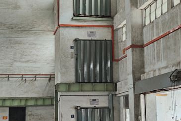 Detached Factory Warehouse Merlimau Industrial Park Melaka High Ceiling Big Land for Sale