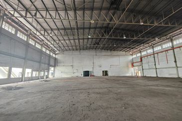 Detached Factory Warehouse Merlimau Industrial Park Melaka High Ceiling Big Land for Sale