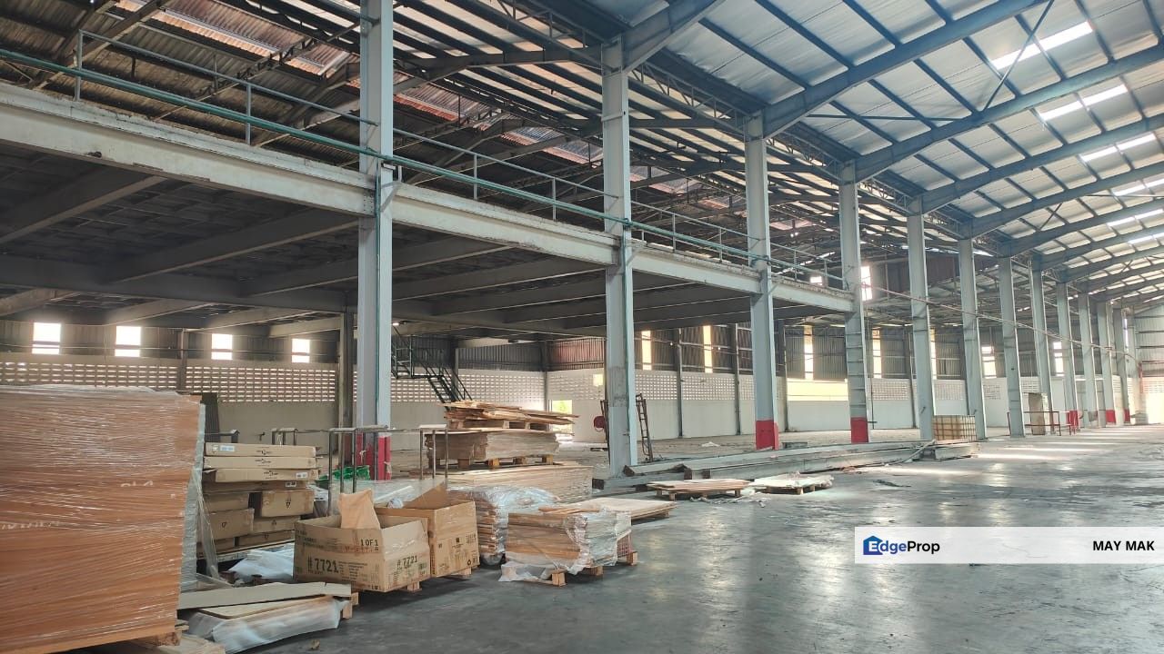 Detached Factory Bukit Rambai Melaka High Roofing With Loading Bays for Sale, Melaka, Bukit Rambai