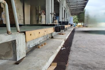 Detached Factory Merlimau Industrial Park Full Facilities for Sale 