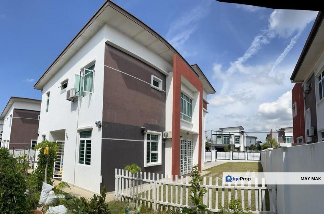 Freehold Bungalow Paya Rumput Perdana Renovated Furnished Gated Guarded for Sale , Melaka, Melaka Tengah