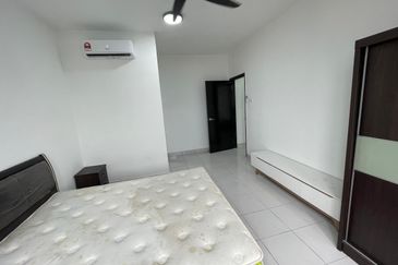 Impiana Sky Residensi @ The Earth