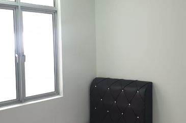 Impiana Sky Residensi @ The Earth