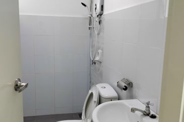 Impiana Sky Residensi @ The Earth