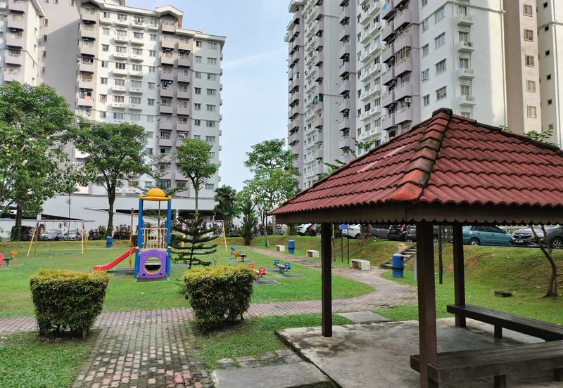 Jalil Damai Apartments