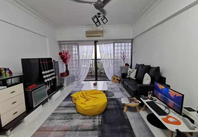 Anjung Hijau (Greenfield Apartment)