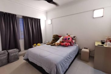 Anjung Hijau (Greenfield Apartment)