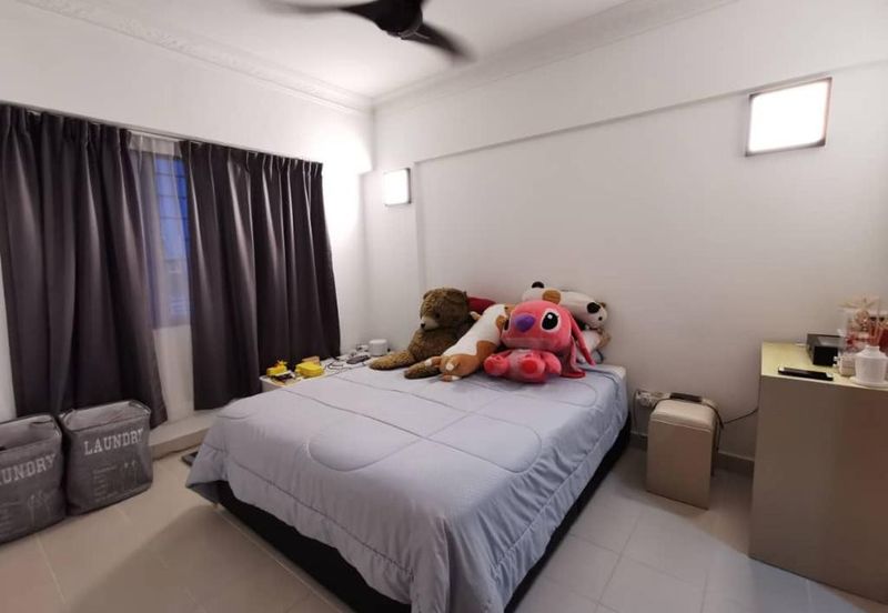 Anjung Hijau (Greenfield Apartment)