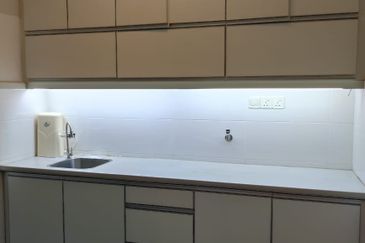 Anjung Hijau (Greenfield Apartment)