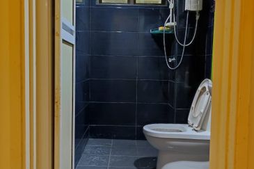 Anjung Hijau (Greenfield Apartment)