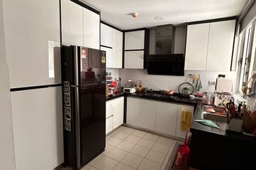 Flora @ One South ( Residensi Flora )