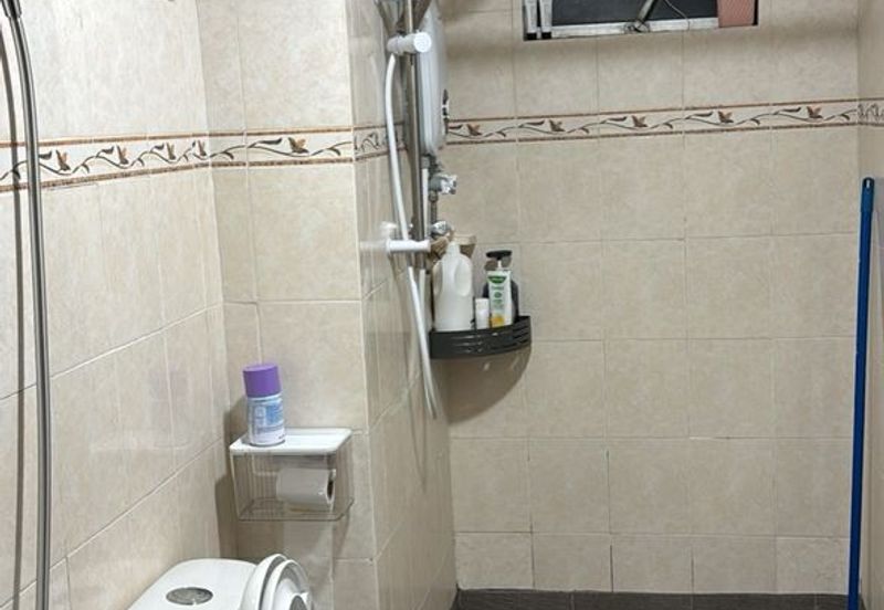 Anjung Hijau (Greenfield Apartment)