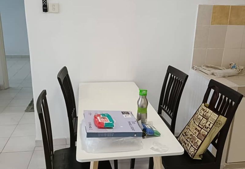 Anjung Hijau (Greenfield Apartment)