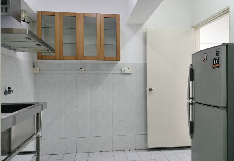 Anjung Hijau (Greenfield Apartment)