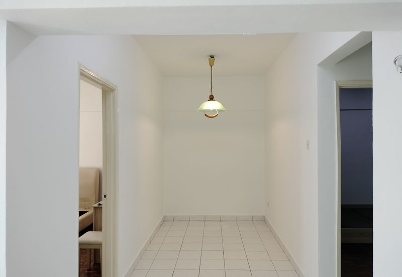 Anjung Hijau (Greenfield Apartment)