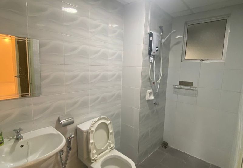 Impiana Sky Residensi @ The Earth