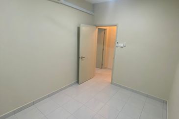 Impiana Sky Residensi @ The Earth