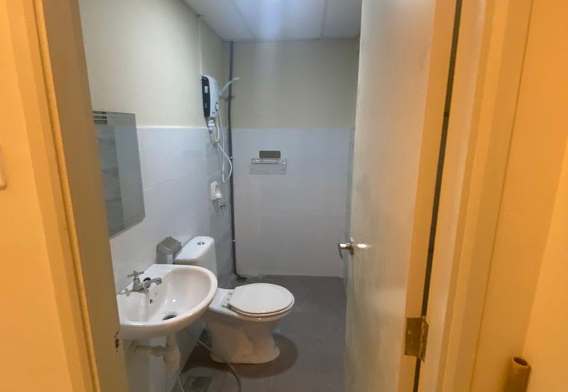 Impiana Sky Residensi @ The Earth