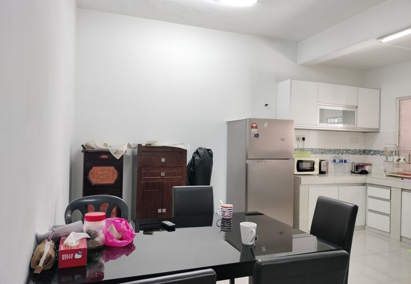 Happy Garden Townhouse