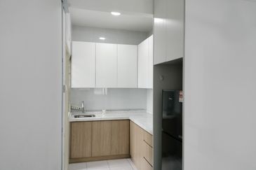 Impiana Sky Residensi @ The Earth