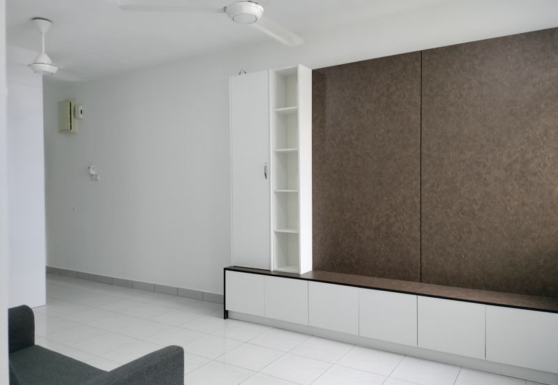 Impiana Sky Residensi @ The Earth